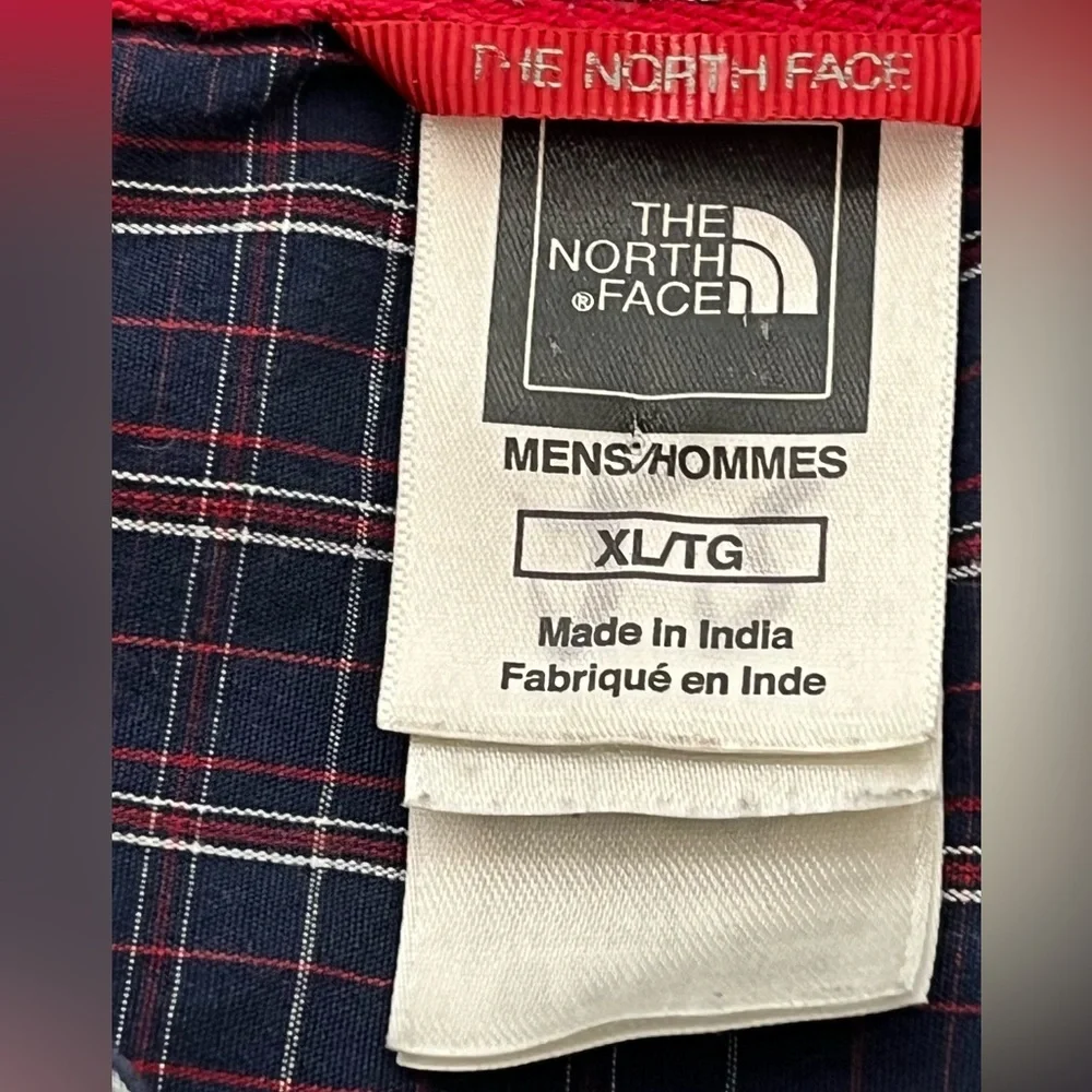 The North Face Men XL Button Up Blue Red White Plaid Long Sleeve Collared Shirt‎